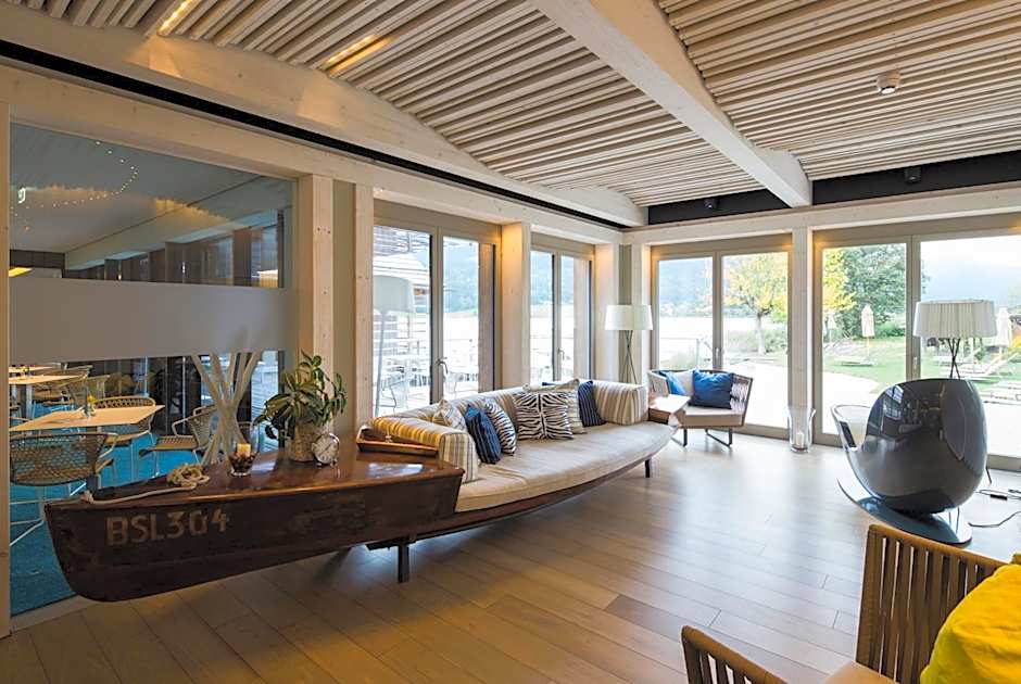 Strandhotel am Weissensee