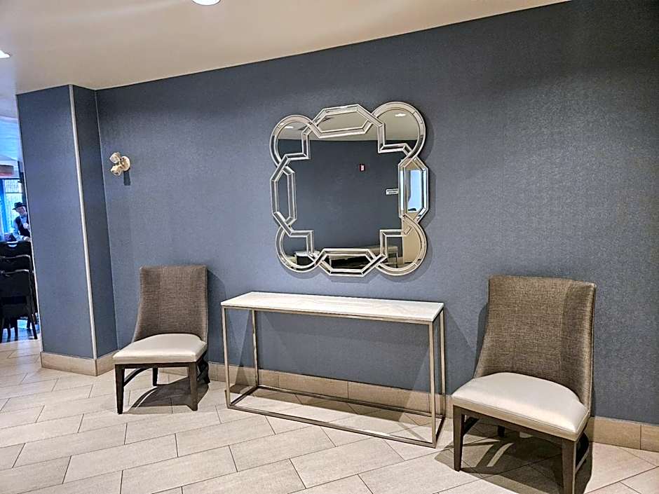 Hilton Garden Inn Calgary Airport