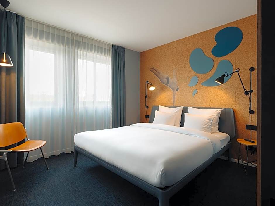 Conscious Hotel Amsterdam City - The Tire Station