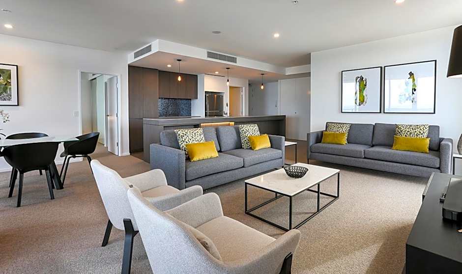 Qube Broadbeach