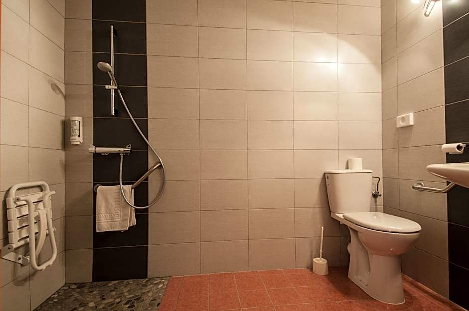 Brit Hotel Florimont