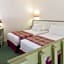 Logis Hotel Restaurant Les Cedres