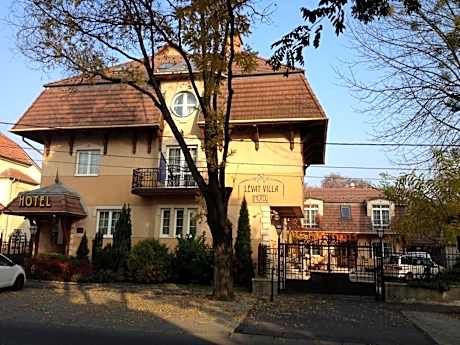 Lévay Villa Hotel
