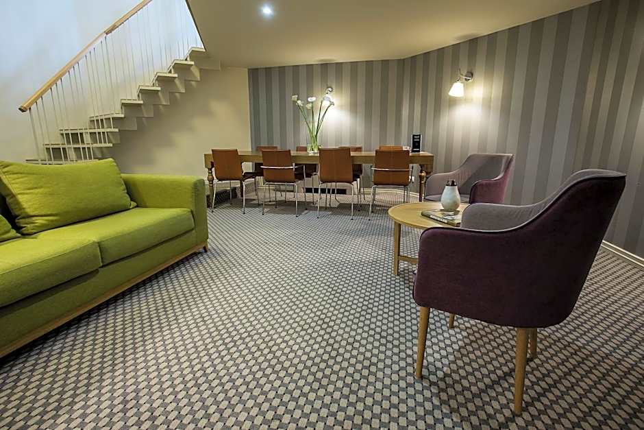 Jump INN Hotel Belgrade