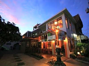 Antonios Pension House