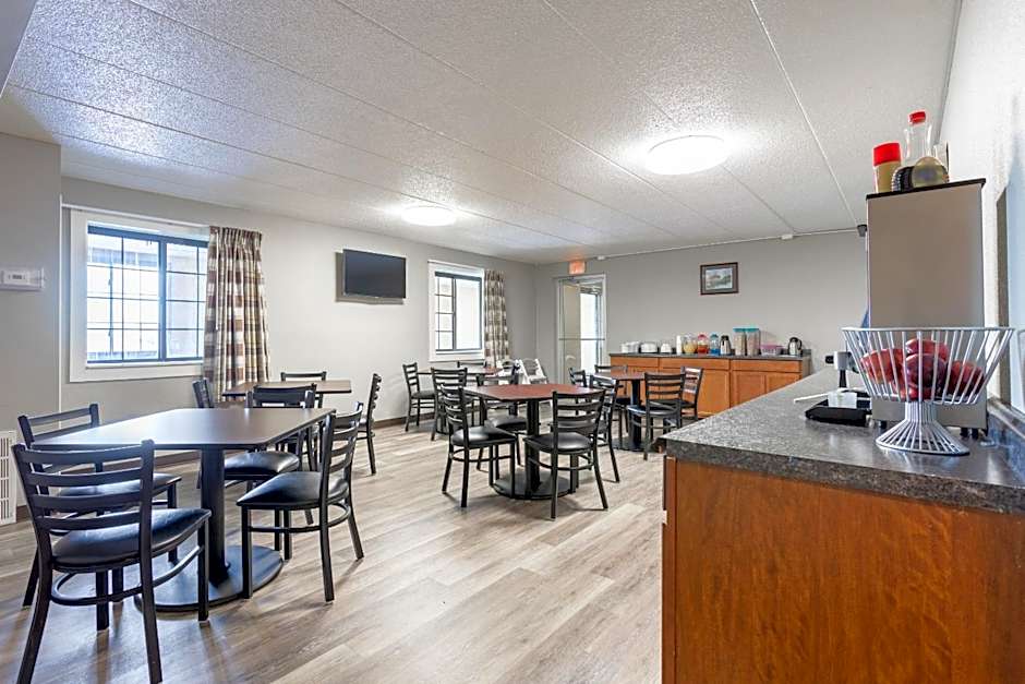 FairBridge Inn Express Monroe City