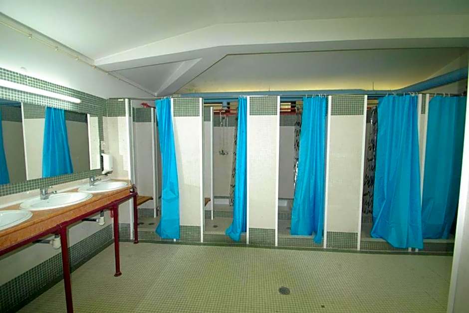 HI Almada - Pousada de Juventude