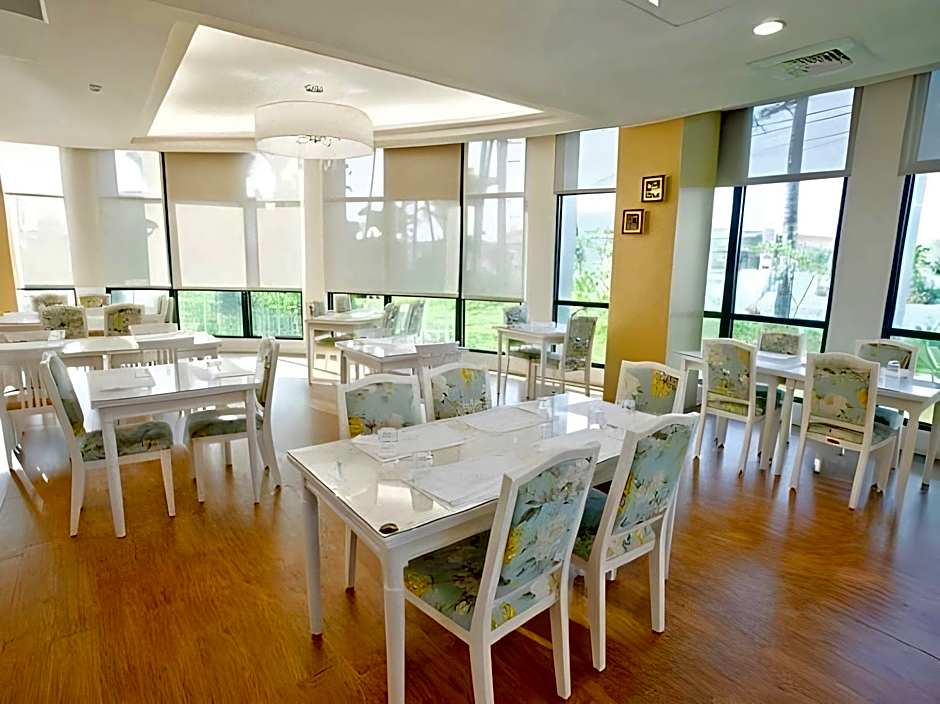 L'arc Hotel