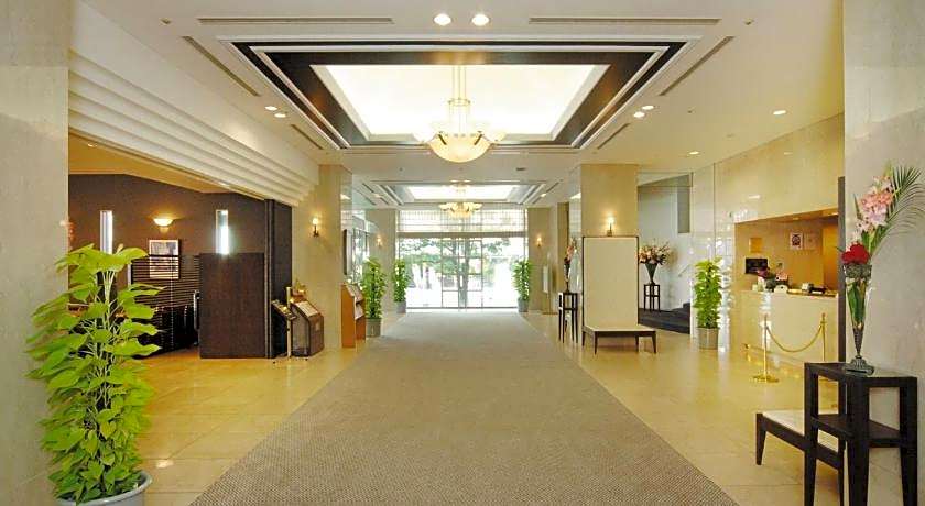 Cypress Garden Hotel