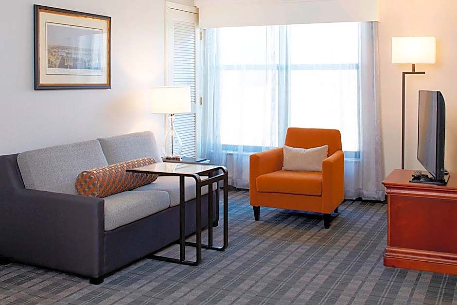 Residence Inn by Marriott Minneapolis Downtown at The Depot
