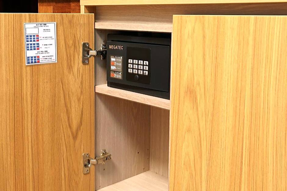 Empire Tourist Hotel