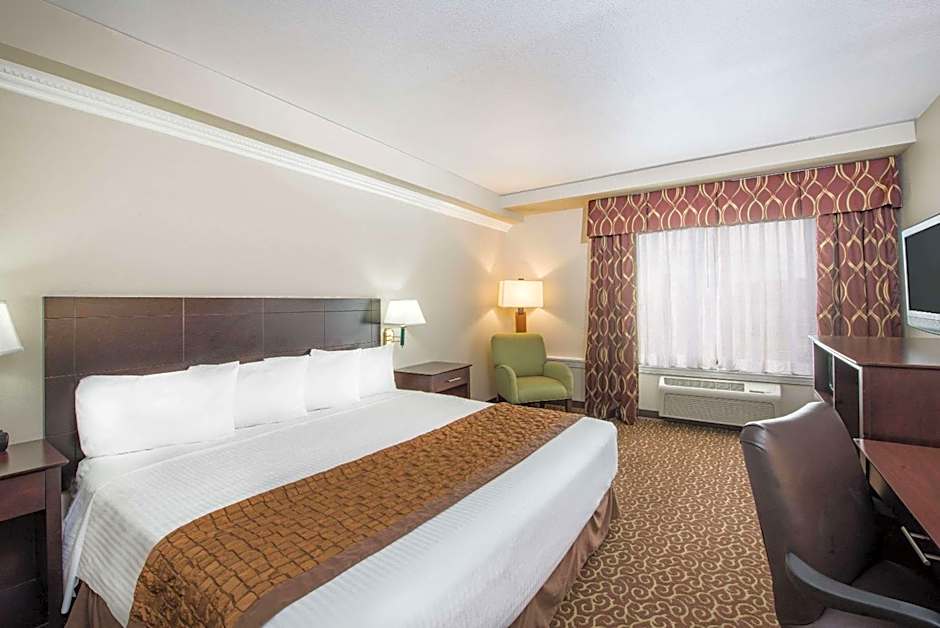 Hawthorn Suites by Wyndham El Paso Airport