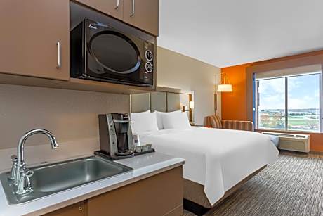 2 Queen Suite Sofa Bed Extra Floor Space