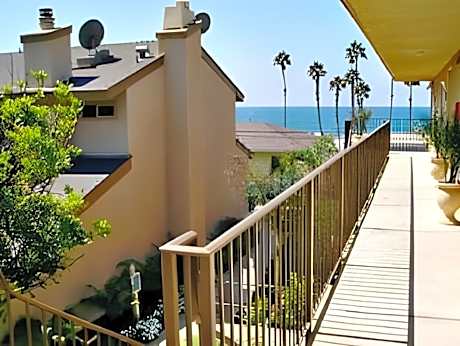 Aquamarine Villas