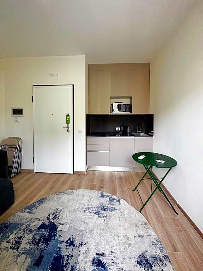 Extravaganza Room and Suite Apartment City Center