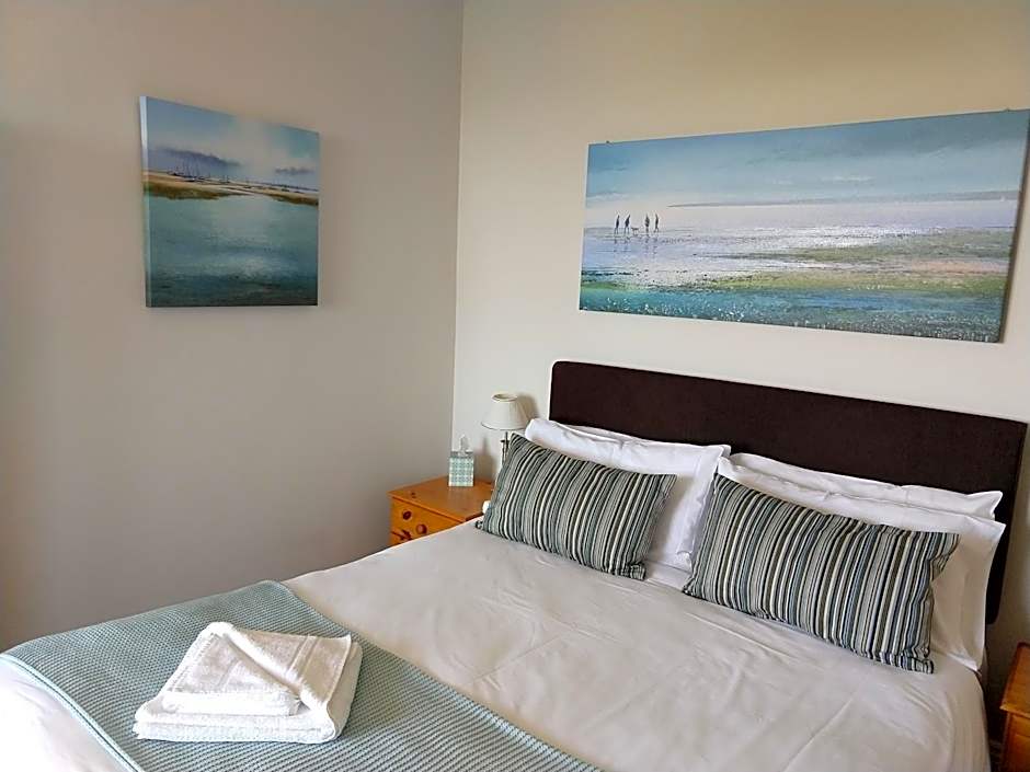 By The Sea Bed and Breakfast