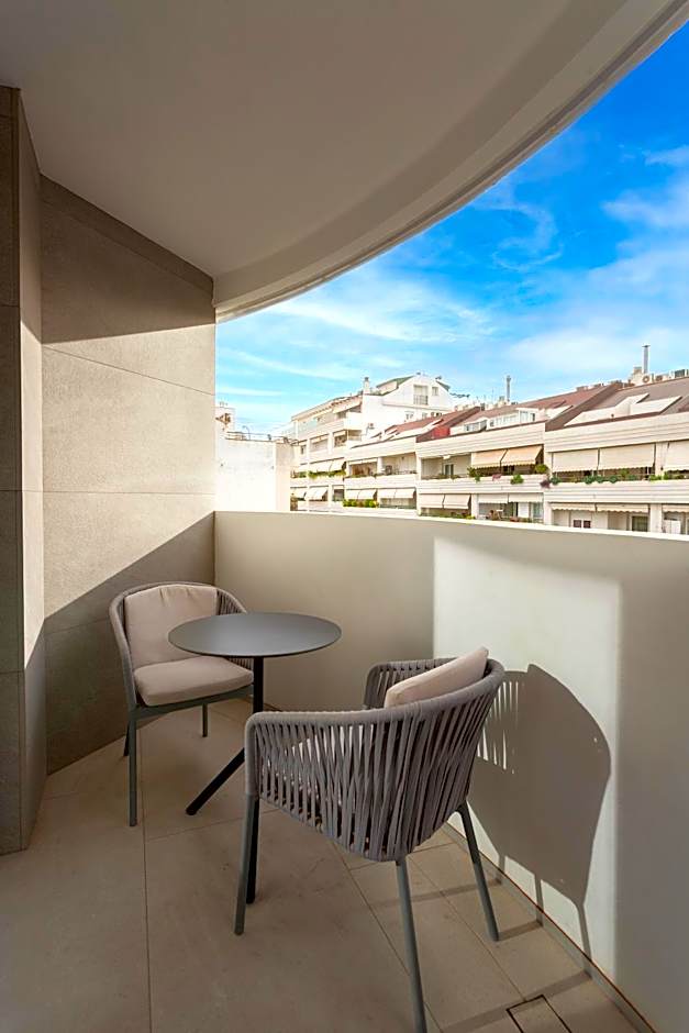 Hotel Lima - Adults Recommended