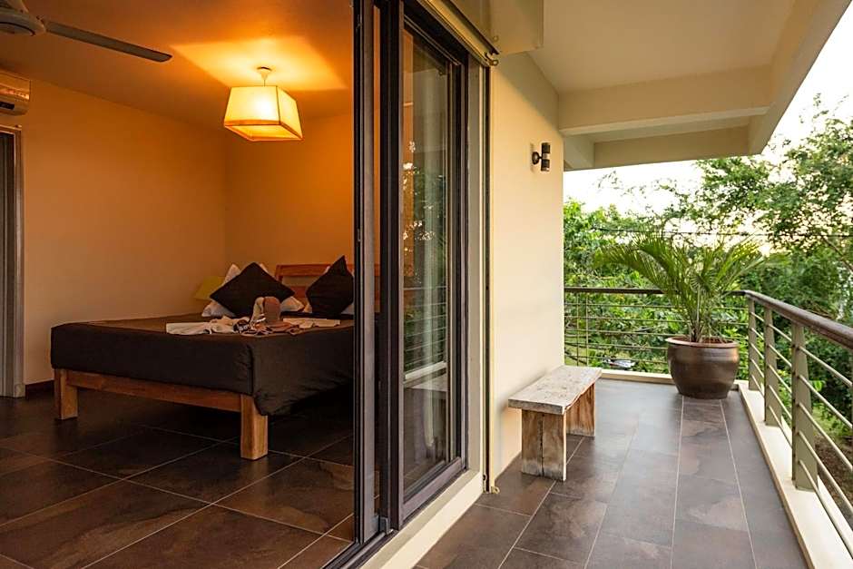 Happy Days Guest House