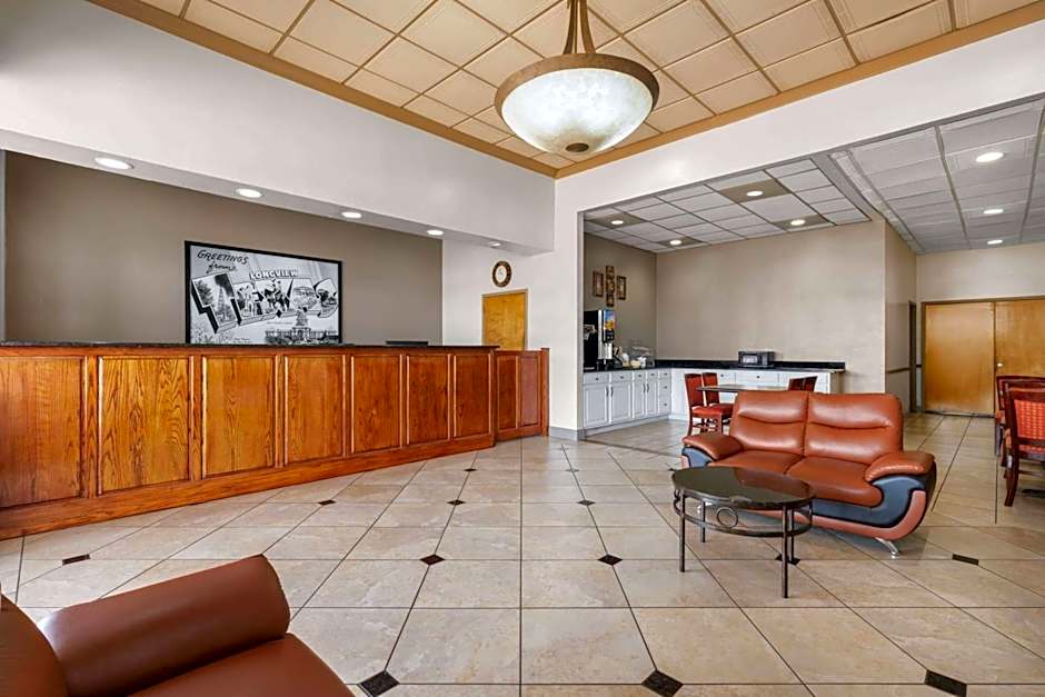 Super 8 by Wyndham Longview/North