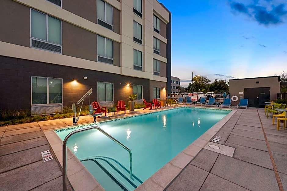 Home2 Suites By Hilton San Bernardino