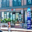 Westdoor Hotel