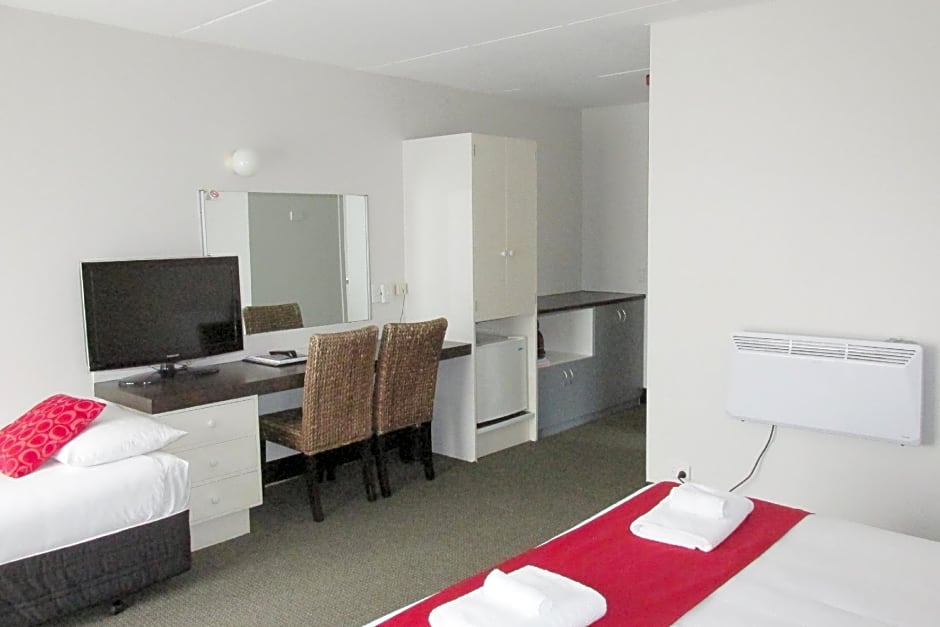 136 On Bealey Motel