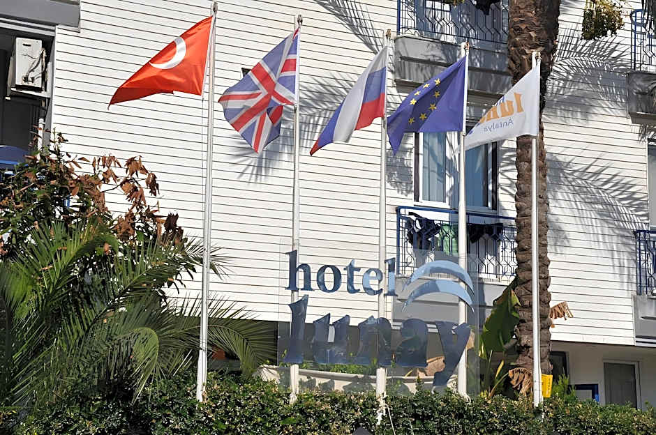 Hotel Lunay