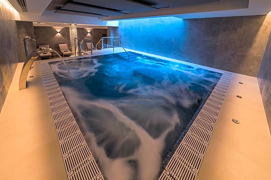 Catalonia Gran Via Bilbao