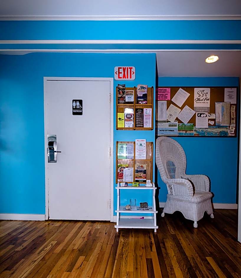 Charlroy Motel