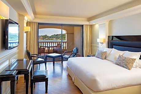 Superior Triple Room with Sea View