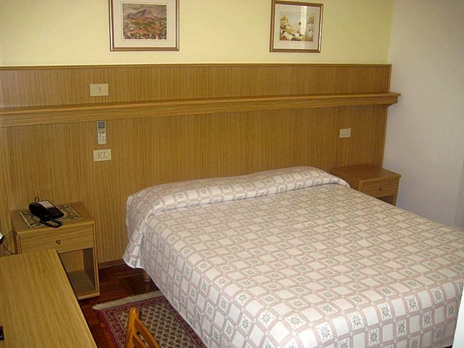 Hotel Ristorante Dotto