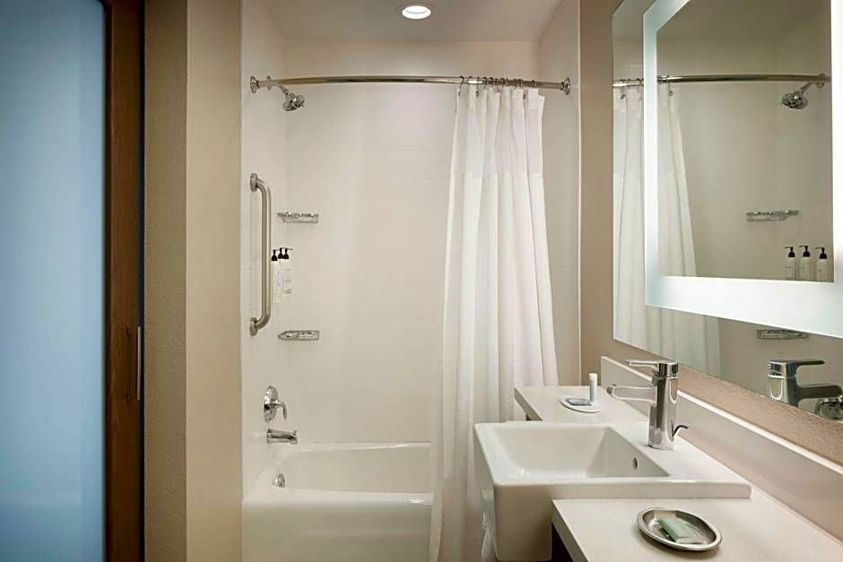 SpringHill Suites by Marriott Wichita Airport