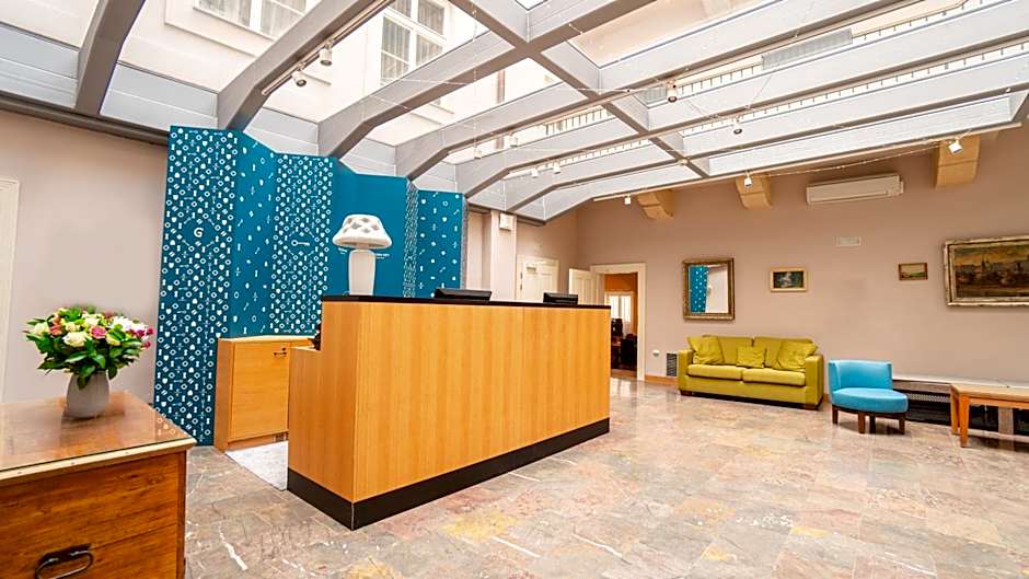 Hotel Golden Key Prague Castle