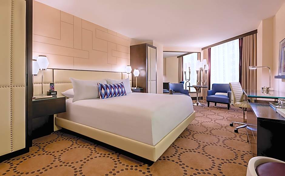 Photo 1 of 3 of Valley Deluxe 1 King Bed, Accessible, Roll in Shower