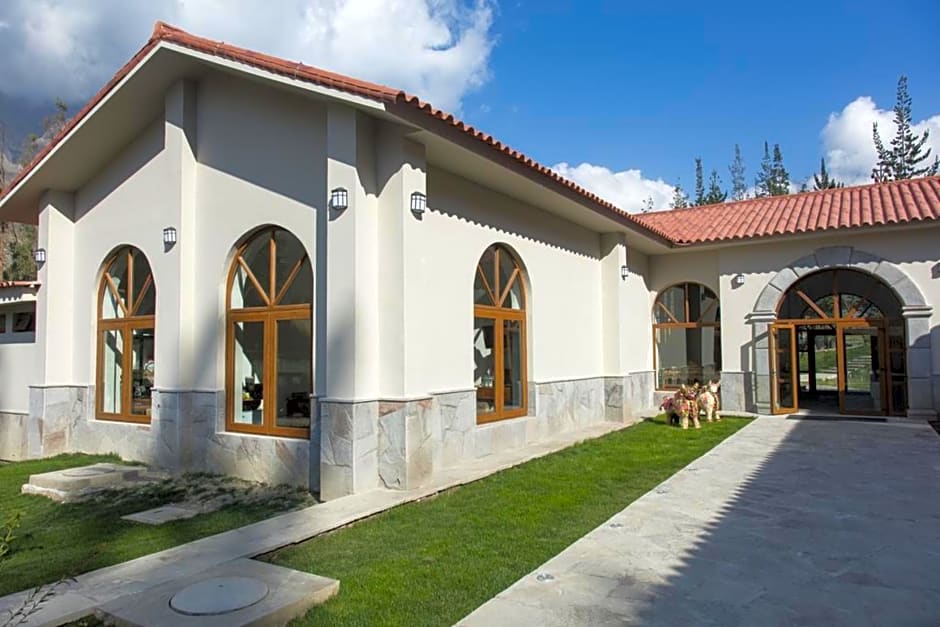 Del Pilar Ollantaytambo