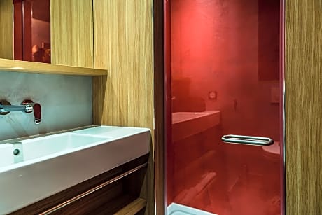 Yooma Room for 2 Twin