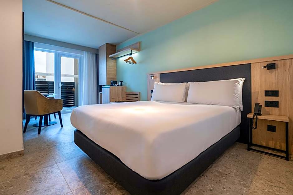 Hotel Scirocco St Julian's, Affiliated by Melia