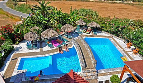 Poledas Apartments