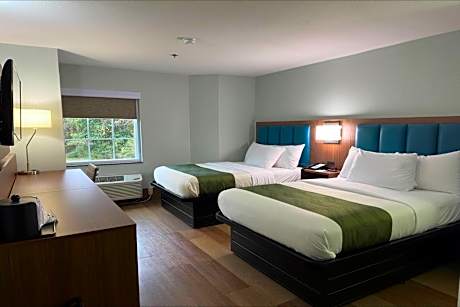 2 Double Beds Non-Smoking