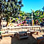 The Riverdeck Accommodation and Backpackers