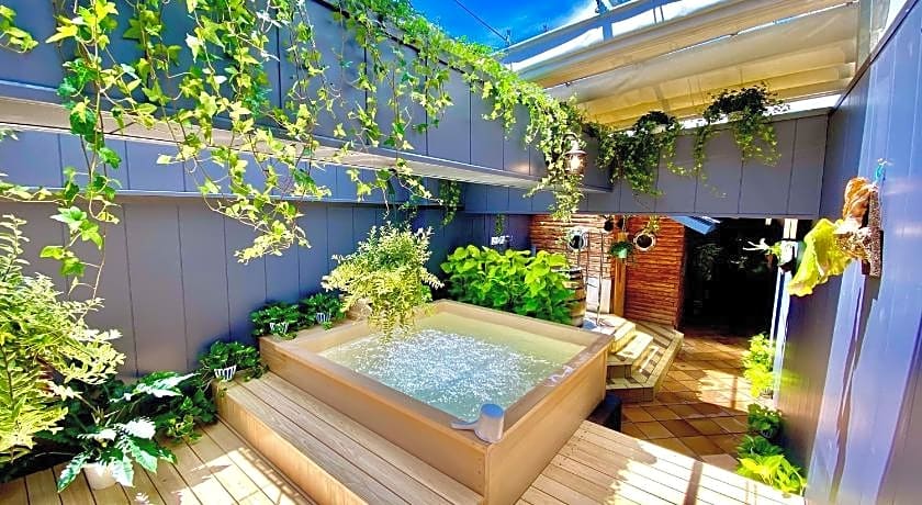 Capsule Inn Osaka - Men Only