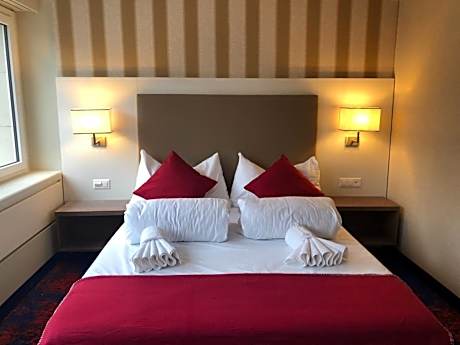 Business Single Room