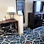 Days Inn & Suites by Wyndham Cleburne TX