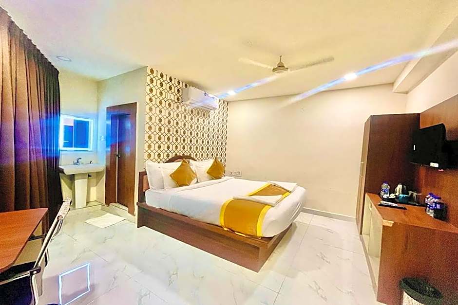 Hotel Eagle Grand Airport Zone