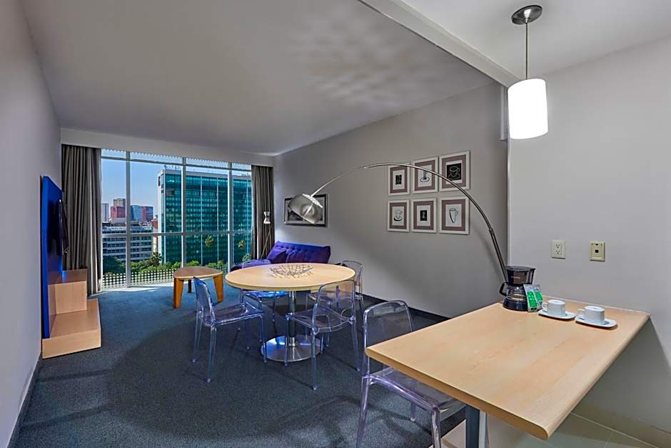 City Express Plus by Marriott Ciudad de México Reforma El Ángel