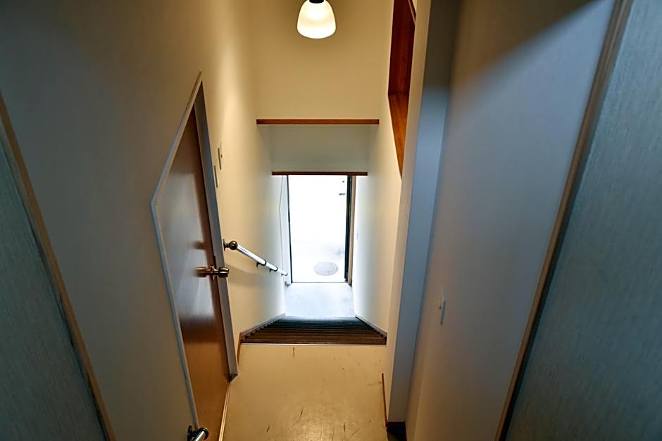 Tomarigi Hostel