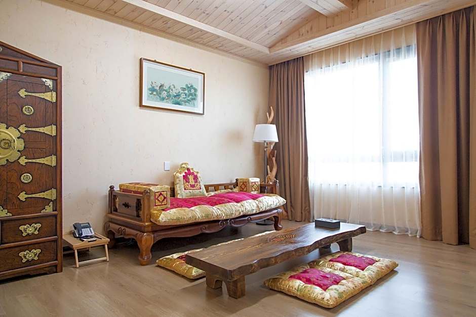 Hotel Daoom