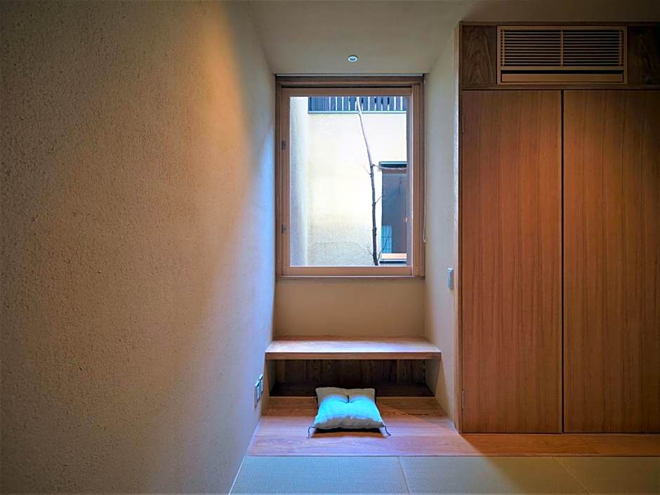 Komatsu Residences