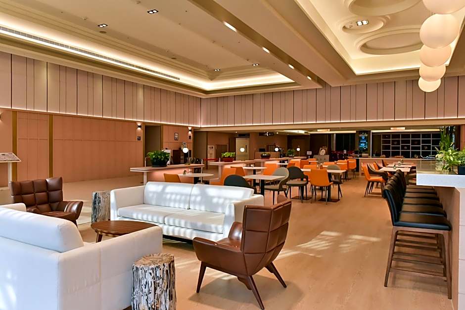 Holiday Inn Taoyuan Airport By IHG