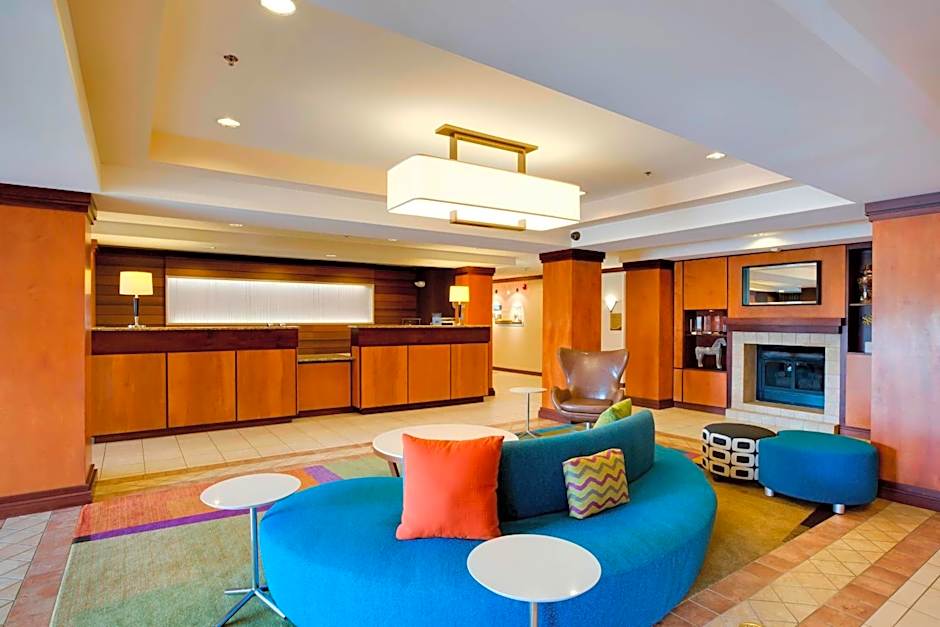 Fairfield Inn & Suites by Marriott South Hill I-85